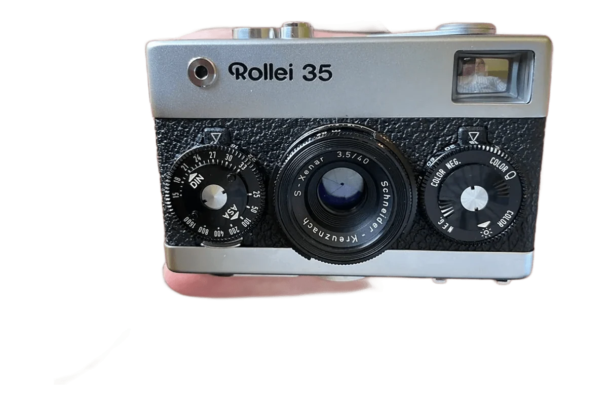 配 Schneider S-Xenar 镜头的 Rollei 35 实物参考